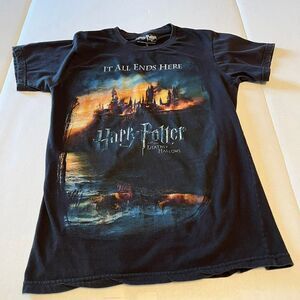 Disney Harry Potter and the‎ Deathly Hallows women's size medium black t-shirt